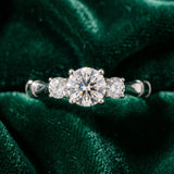 White gold Round Brilliant Three-Stone Bamboo Band with Prong Setting_31