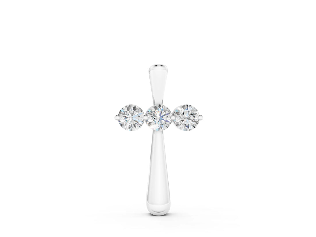 White gold Round Brilliant Three-Stone Prong Set Pendant_34