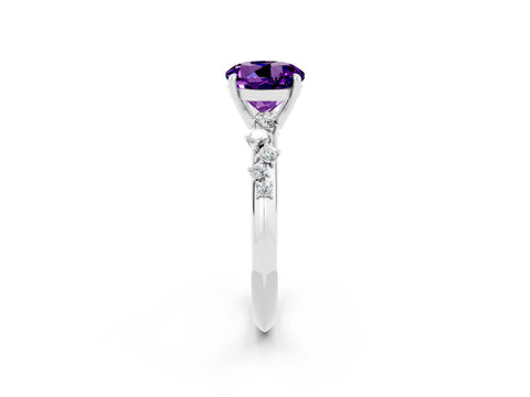 White gold Round Cut Amethyst Cluster Side Stone Solitaire Ring with Prong Setting_26
