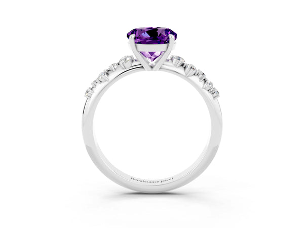 Platinum Round Cut Amethyst Cluster Side Stone Solitaire Ring with Prong Setting