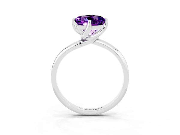 Platinum Round Cut Amethyst Solitaire Engagement Ring with Four-Prong Setting and Classic Band
