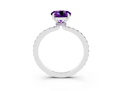 White gold Round Cut Amethyst Solitaire Engagement Ring with Pavé Band and Four-Prong Setting_3
