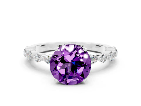 White gold Round Cut Amethyst Solitaire with Side Stones on a Pavé Band and Four-Prong Setting