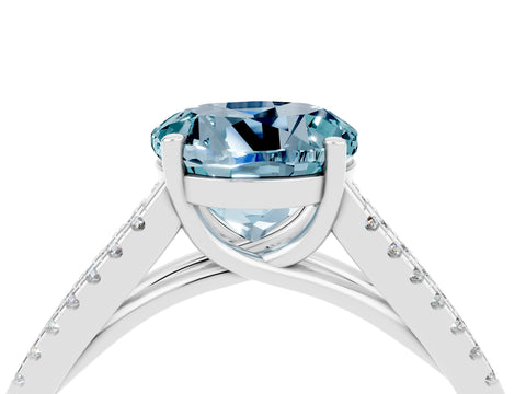 White gold Round Cut Aquamarine Solitaire Engagement Ring with Split Shank Pavé Band_4