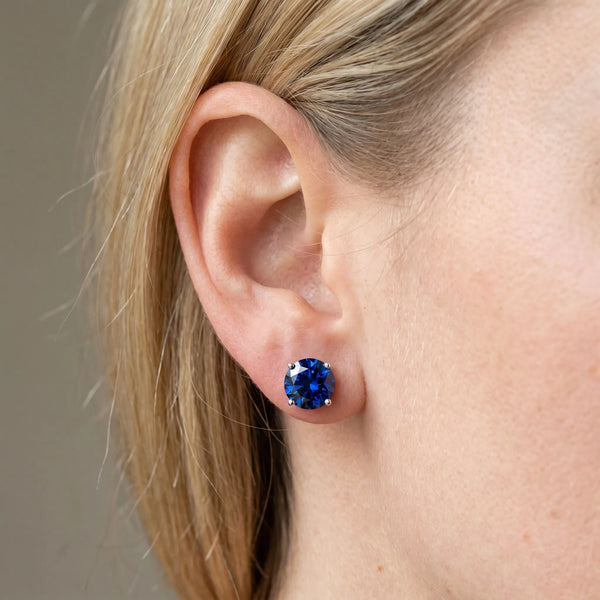 White gold Round Cut Blue Sapphire Stud Earrings