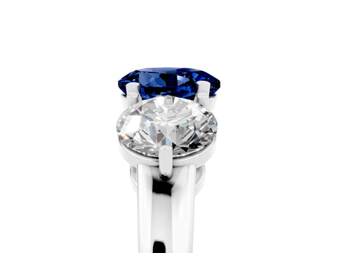 White gold Round Cut Blue Sapphire Three-Stone Ring with Prong Setting and Classic Band_5