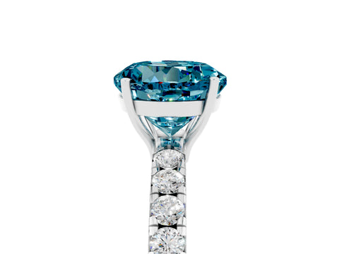 White gold Round Cut Blue Topaz Pavé Solitaire Engagement Ring with Four-Prong Setting_17