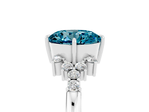 White gold Round Cut Blue Topaz Ring with Side Stones and Four-Prong Setting_41