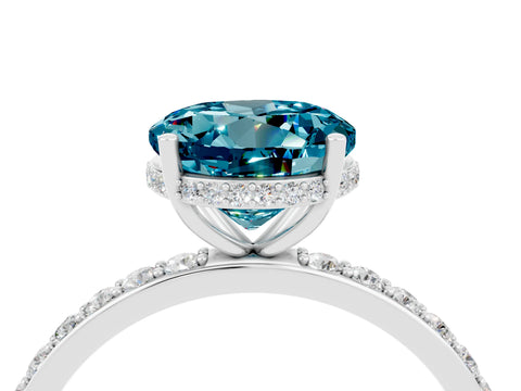 White gold Round Cut Blue Topaz Solitaire Ring with Pavé Band and Hidden Halo_4