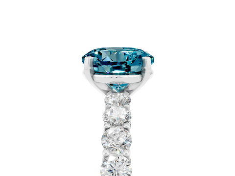 White gold Round Cut Blue Topaz Solitaire Ring with Shared Prong Pavé Band and Four-Prong Setting_5