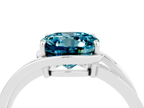 White gold Round Cut Blue Topaz Solitaire Ring with Split Shank and Prong Setting_4