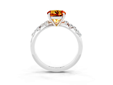 White gold Round Cut Citrine Cluster Side Stone Solitaire Ring with Prong Setting_27