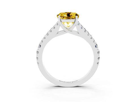White gold Round Cut Cut Split Shank Pave Diamond Engagement Ring with Four-Prong Setting_3