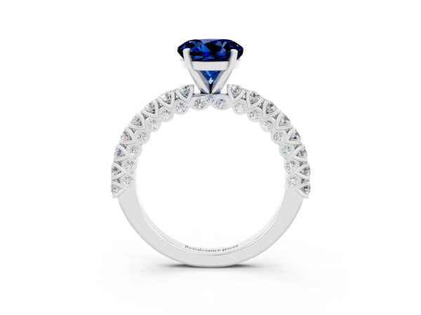 Platinum Round Cut Diamond Pavé Band Solitaire Ring with Prong Setting