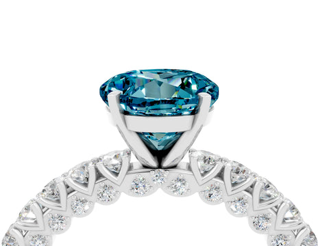 White gold Round Cut Diamond Pavé Band Solitaire Ring with Prong Setting_16