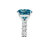 White gold Round Cut Diamond Pavé Band Solitaire Ring with Prong Setting_17