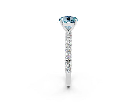 White gold Round Cut Diamond Pavé Band Solitaire Ring with Prong Setting_2