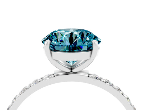 White gold Round Cut Diamond Pavé Band with Six-Prong Setting_4