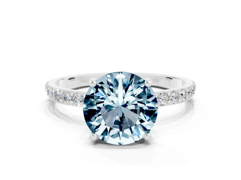 White gold Round Cut Diamond Pavé Band with Six-Prong Setting