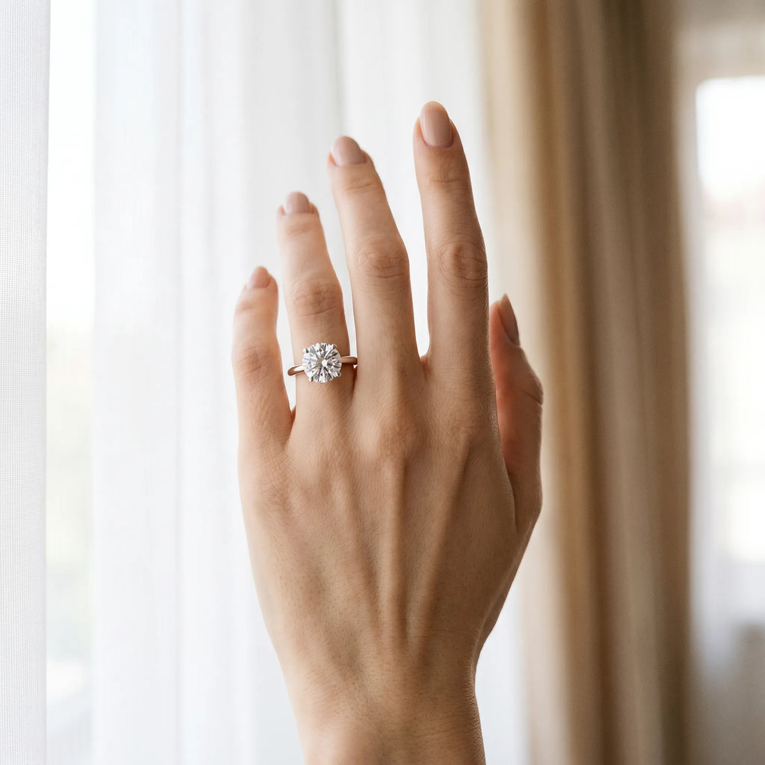 White gold Round Cut Diamond Solitaire Engagement Ring with Classic Band and Four-Prong Setting_184