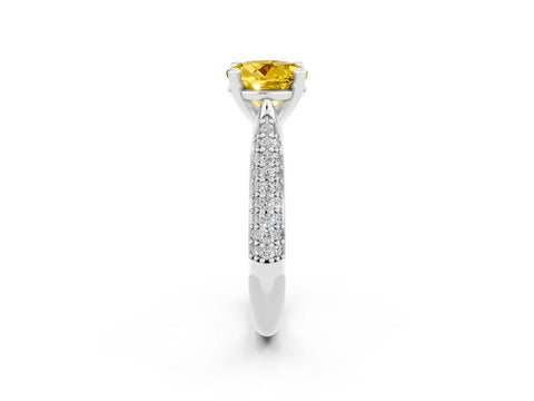 White gold Round Cut Diamond Solitaire Engagement Ring with Pavé Band and Four-Prong Setting_2