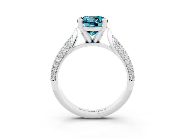 Platinum Round Cut Diamond Solitaire Engagement Ring with Pavé Band and Four-Prong Setting