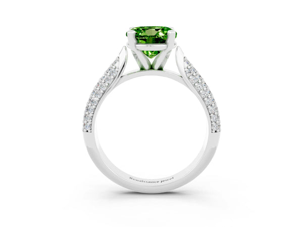White gold Round Cut Diamond Solitaire Engagement Ring with Pavé Band and Four-Prong Setting