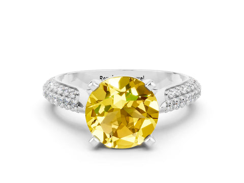 White gold Round Cut Diamond Solitaire Engagement Ring with Pavé Band and Four-Prong Setting