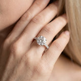 White gold Round Cut Diamond Solitaire Engagement Ring with Round Band and Four-Prong Setting_614
