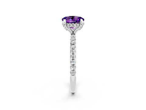 White gold Round Cut Diamond Solitaire Ring with Four-Prong Setting and Pavé Band_2