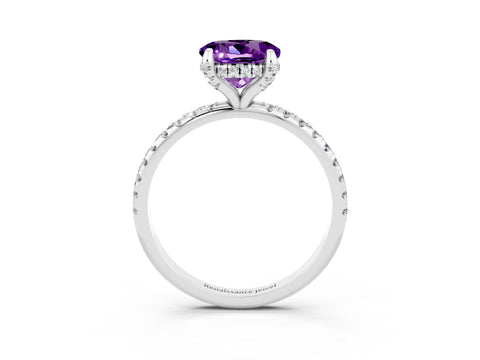 White gold Round Cut Diamond Solitaire Ring with Four-Prong Setting and Pavé Band_3