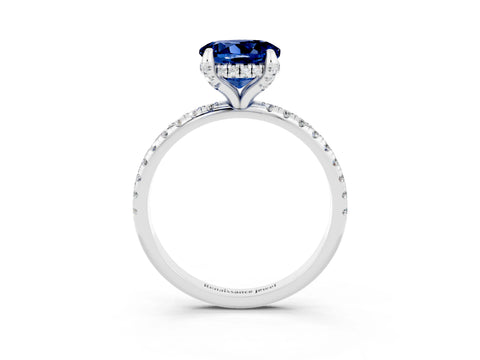 White gold Round Cut Diamond Solitaire Ring with Four-Prong Setting and Pavé Band_3