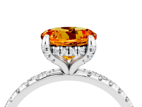 White gold Round Cut Diamond Solitaire Ring with Four-Prong Setting and Pavé Band_4