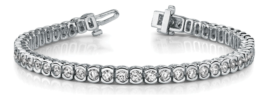White gold Round Cut Diamond Tennis Bracelet with Bezel Setting and Box Clasp