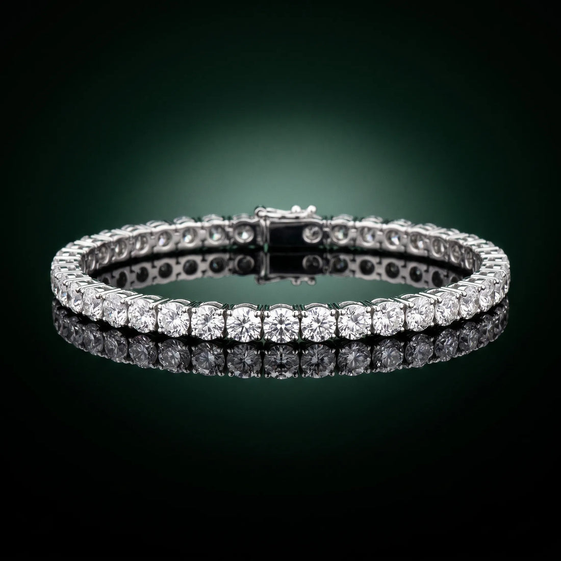 White gold Round Cut Diamond Tennis Bracelet with Four-Prong Setting_12