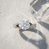 White gold Round Cut Diamond Twisted Band Engagement Ring with Prong Setting_15