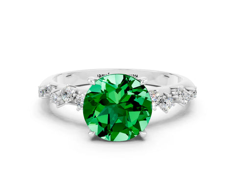 White gold Round Cut Emerald Cluster Side Stone Solitaire Ring with Prong Setting_24