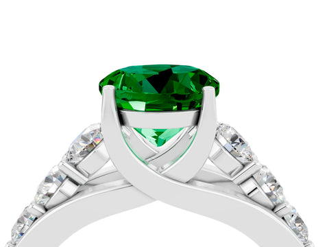 White gold Round Cut Emerald Engagement Ring with Pavé Band and Four-Prong Setting_4