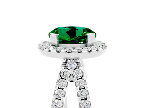 White gold Round Cut Emerald Halo Ring with Split Shank Pavé Band and Prong Setting_5