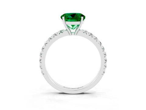 White gold Round Cut Emerald Pavé Solitaire Engagement Ring with Four-Prong Setting_15