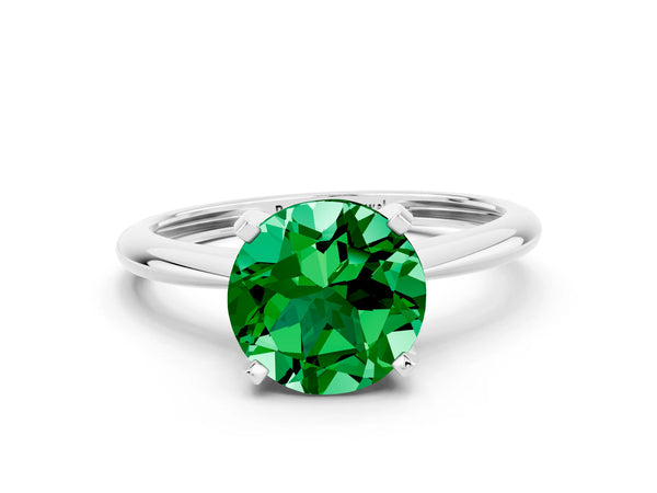 White gold Round Cut Emerald Solitaire Engagement Ring with Classic Band and Four-Prong Setting
