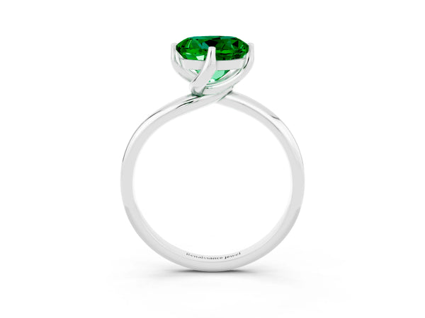 Platinum Round Cut Emerald Solitaire Engagement Ring with Four-Prong Setting and Classic Band