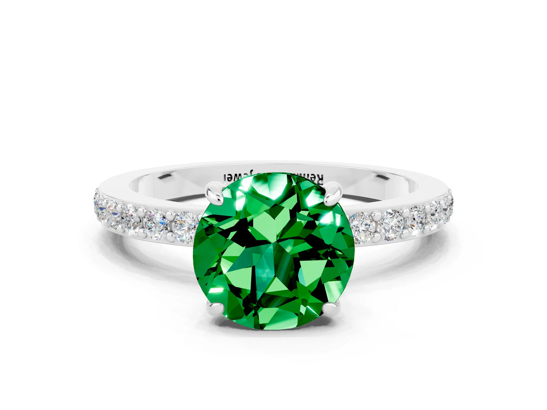 White gold Round Cut Emerald Solitaire Engagement Ring with Pavé Band and Four-Prong Setting