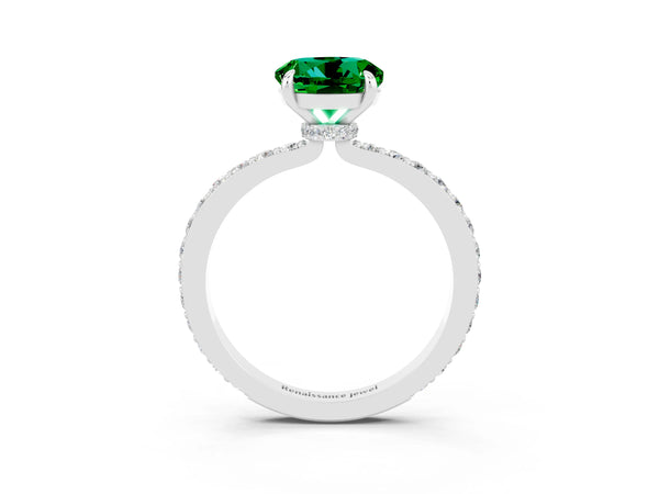 White gold Round Cut Emerald Solitaire Engagement Ring with Pavé Band and Four-Prong Setting