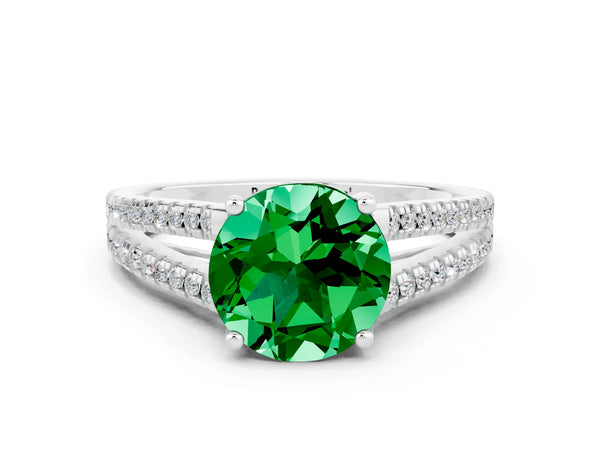 Platinum Round Cut Emerald Solitaire Engagement Ring with Split Shank Pavé Band