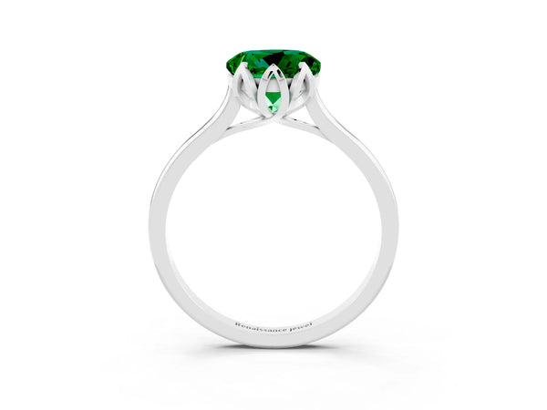 Platinum Round Cut Emerald Solitaire Ring with Flower Prong Setting and Classic Band
