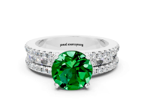 White gold Round Cut Emerald Solitaire Ring with Pavé and Channel Set Band
