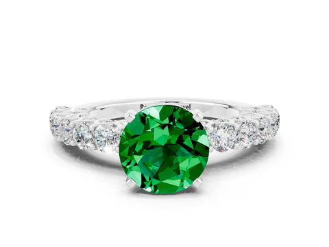 White gold Round Cut Emerald Solitaire Ring with Shared Prong Pavé Band and Four-Prong Setting