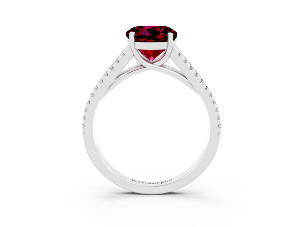 White gold Round Cut Garnet Solitaire Engagement Ring with Split Shank Pavé Band