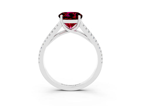 White gold Round Cut Garnet Solitaire Engagement Ring with Split Shank Pavé Band_15